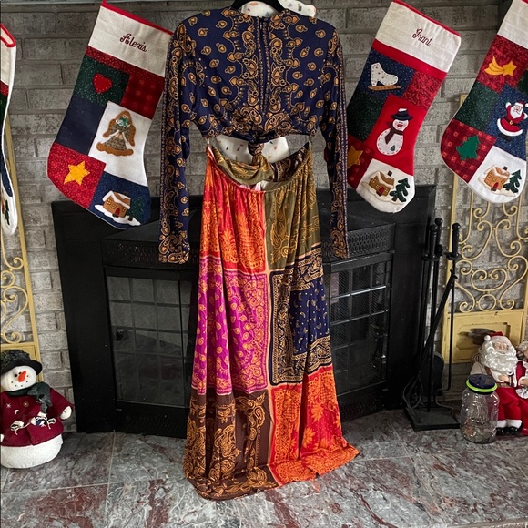 Farm Rio Bandana Dream Cut Out Maxi Dress - Picture 10 of 10